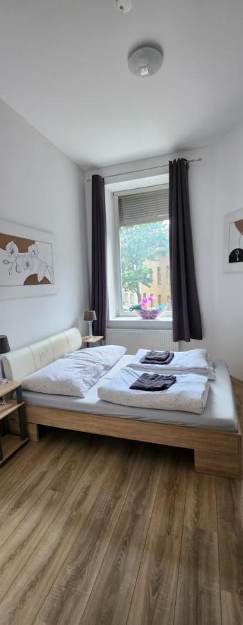 Elena Flat Orchidee Duisburg Zentrum Экстерьер фото